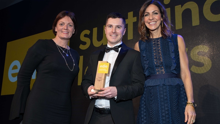 Rachel Woolliscroft, board member, ICRS (left)and compere Julia Bradbury present Steve Burgess with the award